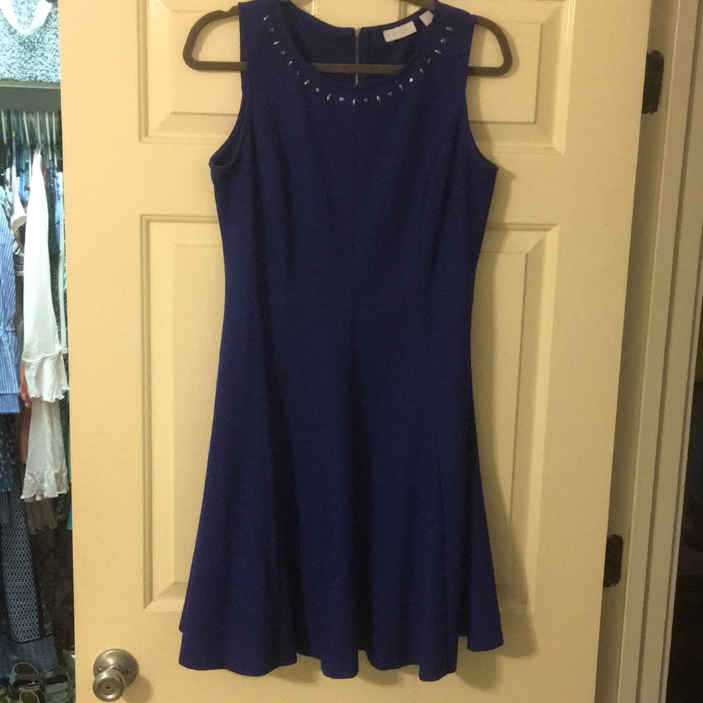 Royal blue sleeveless dress.